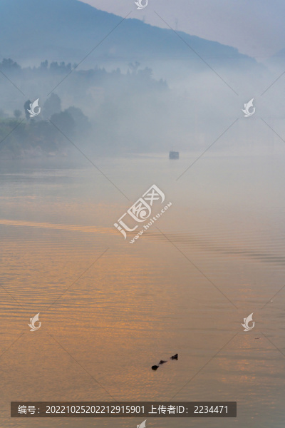 渠江晨光