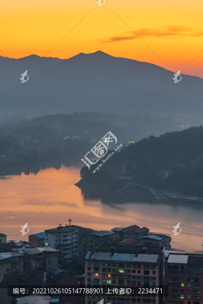 渠江晨光