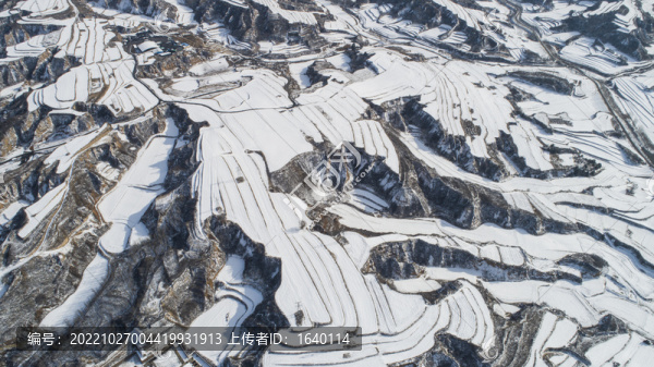 雪后的壽陽梯田