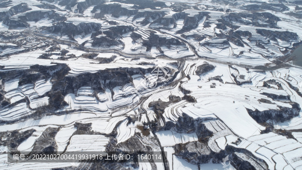 雪后的壽陽梯田