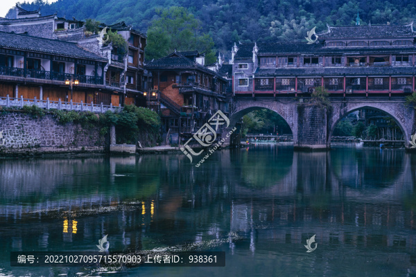 鳳凰古城的清晨