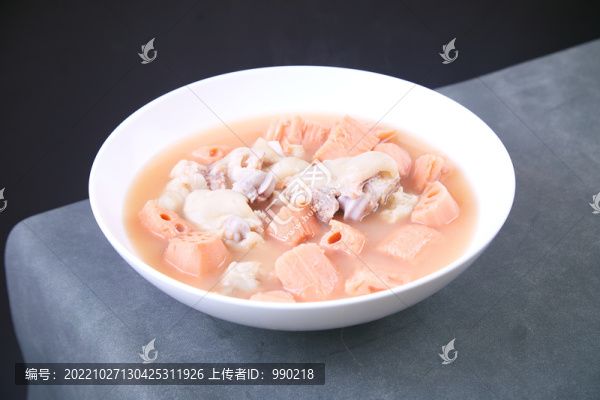 藕燉蹄花