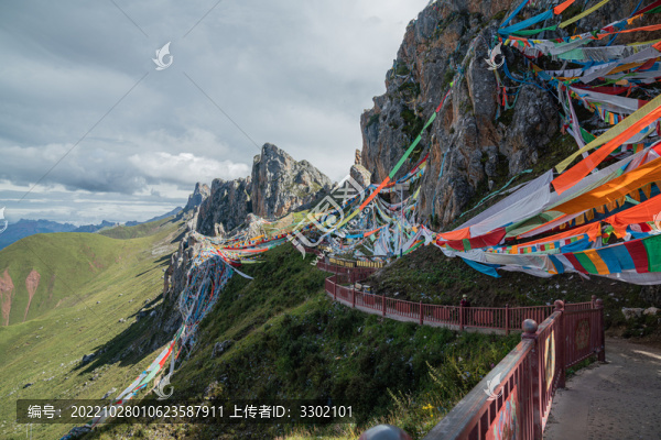 孜珠寺一側(cè)