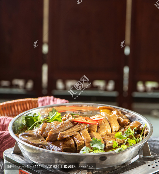 農(nóng)家燜土鴨