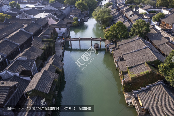 航拍烏鎮(zhèn)水鄉(xiāng)