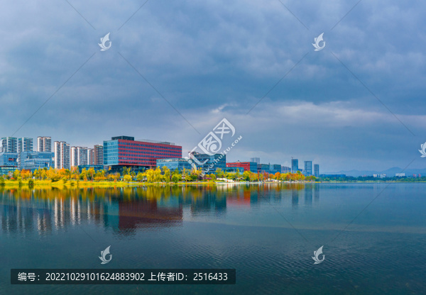 四川成都興隆湖公園城市秋色
