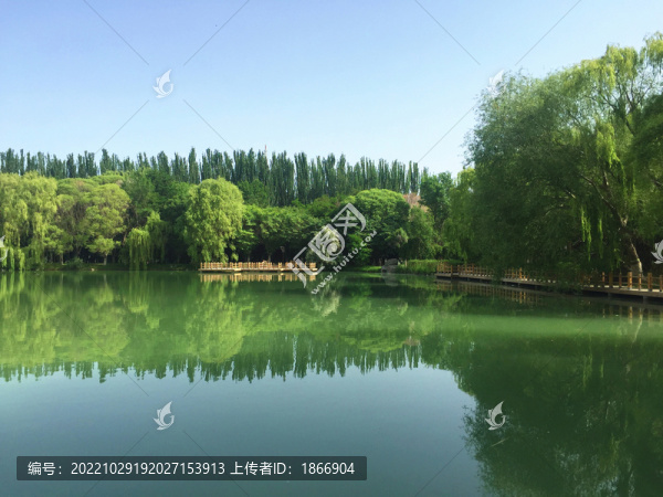 烏什縣燕泉山景區(qū)
