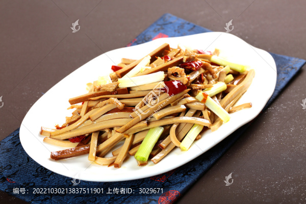 豆干炒肉絲