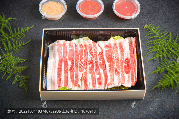五花肉片