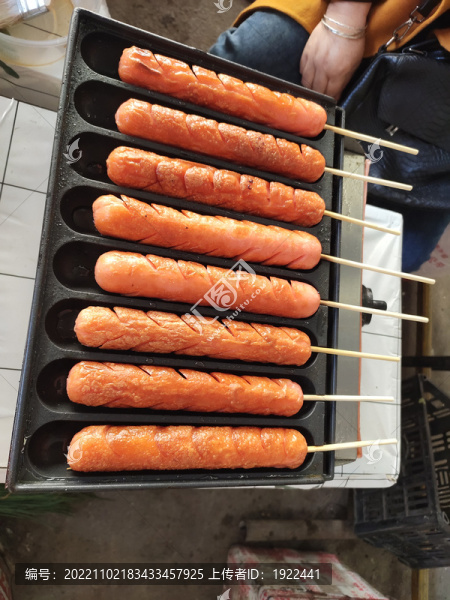 烤火腿腸