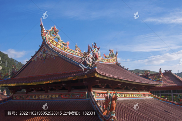 隱秀寺大殿屋頂