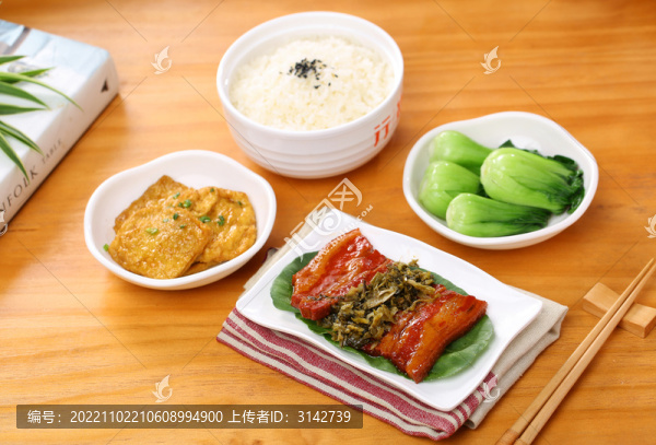 梅菜扣肉飯