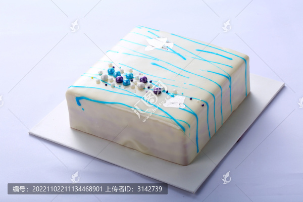 藍(lán)色天空蛋糕