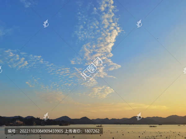 西湖晚霞