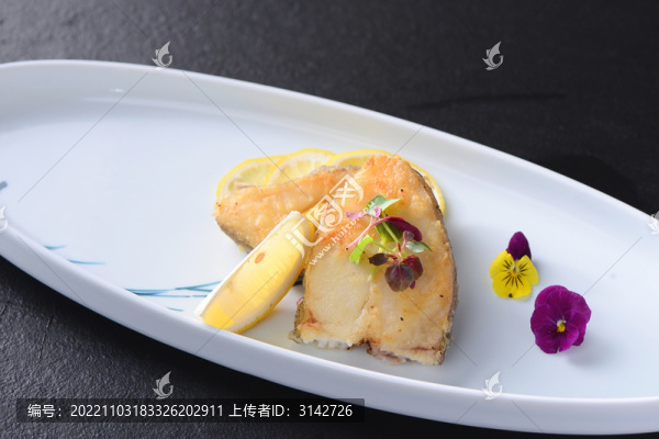 檸檬汁比目魚