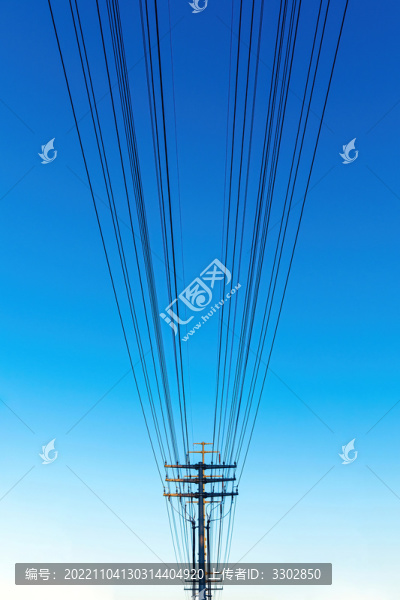 電線桿線纜