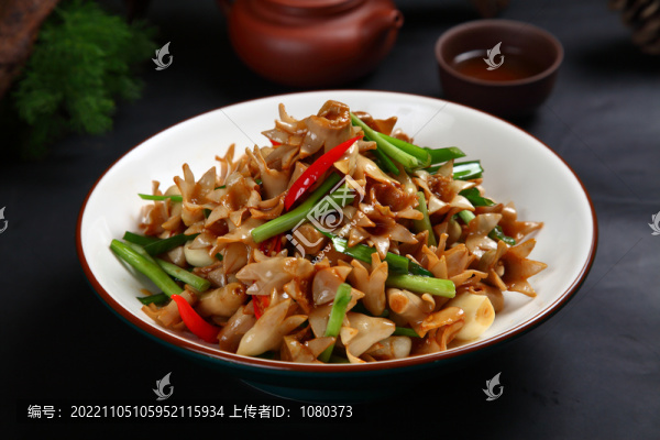 小炒石榴花