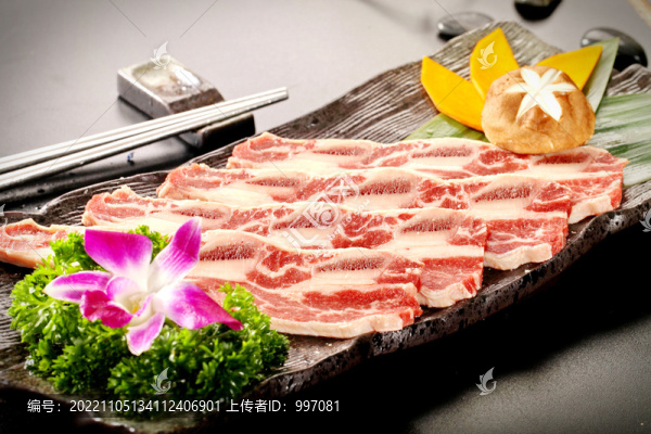 A級牛仔骨