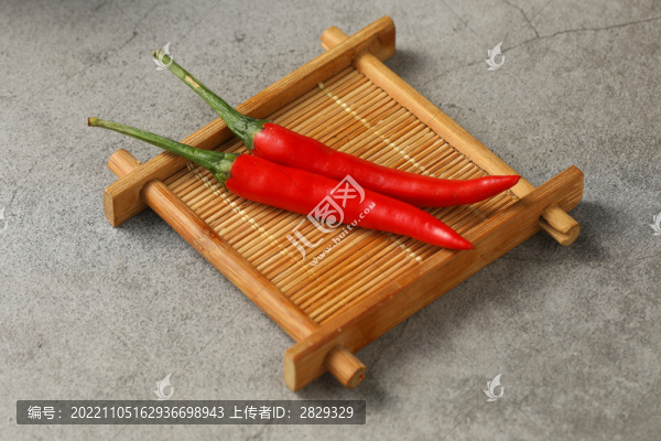 兩個辣椒