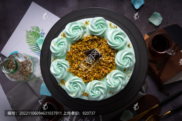 綠色森林蛋糕