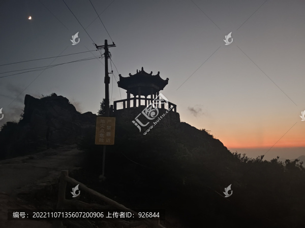 夕陽剪影