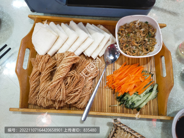 淮揚(yáng)菜馓子卷小餅