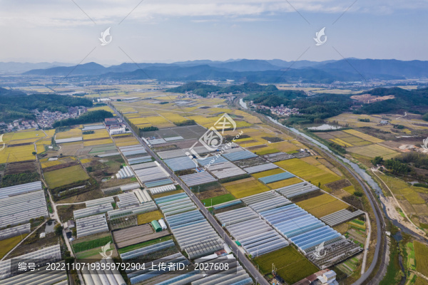 航拍浙江上虞張村秋日田園風(fēng)光