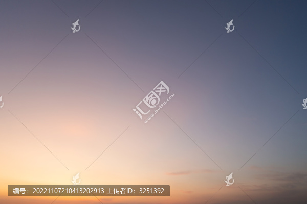 天空晚霞