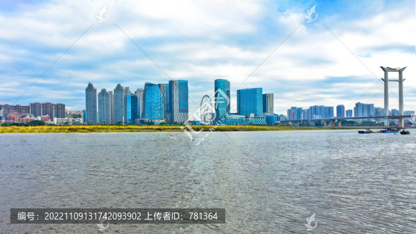 東海泰禾廣場(chǎng)