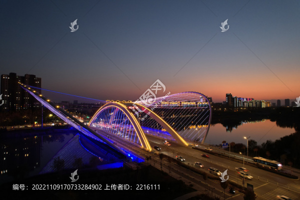 寧夏銀川鳳凰橋夜景城市地標(biāo)