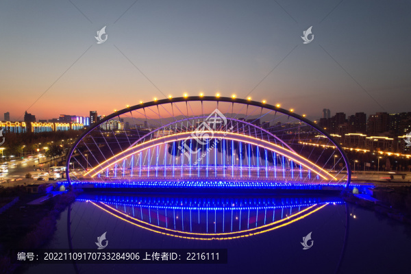 寧夏銀川鳳凰橋夜景城市地標