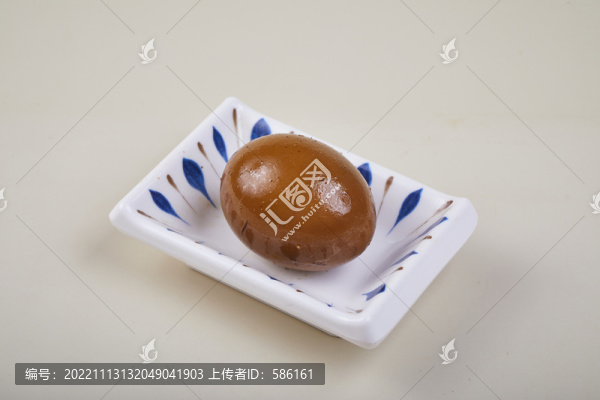 鹵蛋
