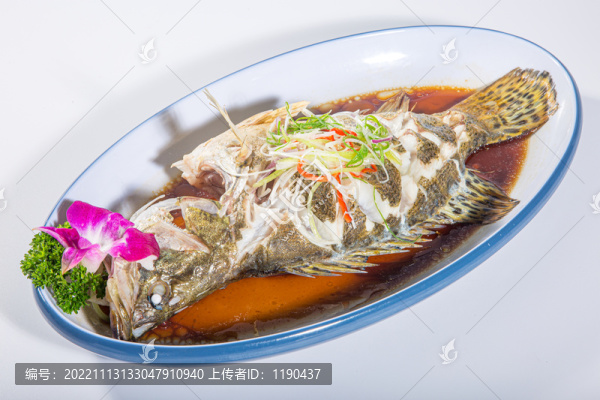 清蒸石斑魚(yú)