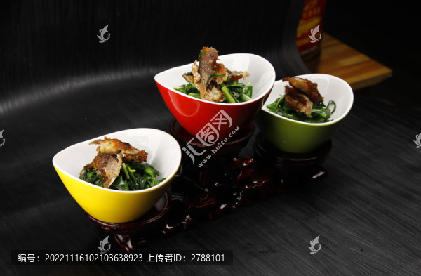 鯪魚油麥菜