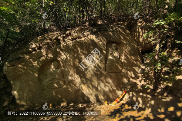 北京八大處公園摩崖谷