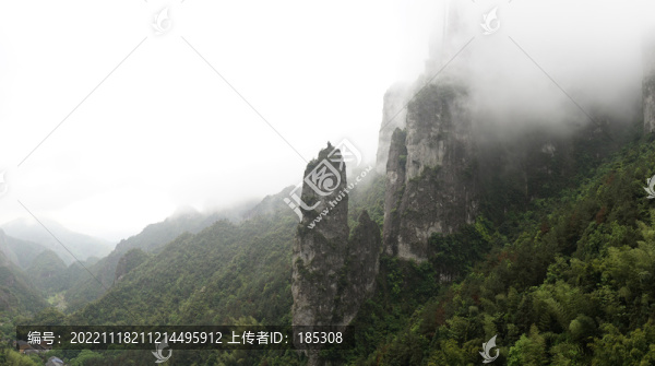 十二峰