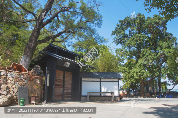 漳州七首巖寺旅游風(fēng)景