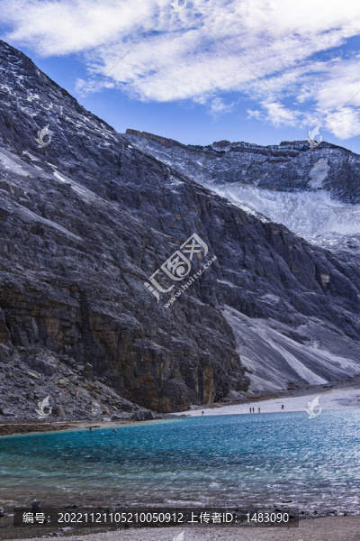 雪山