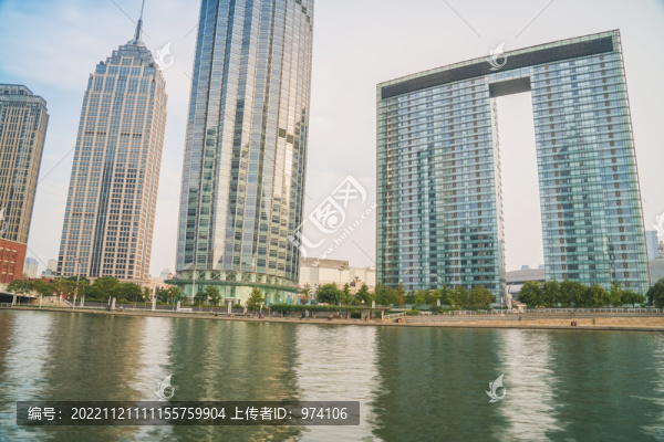 天津城市建筑和海河和橋梁