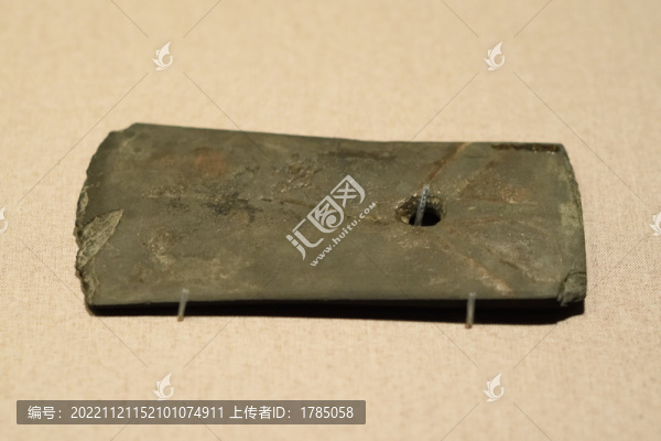 新時(shí)期時(shí)代石鉞