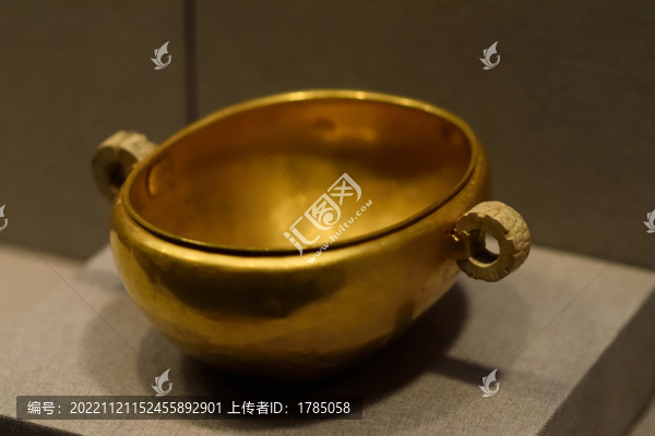 玉耳金钅和