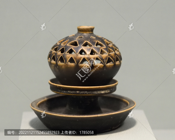 黑釉薰?fàn)t