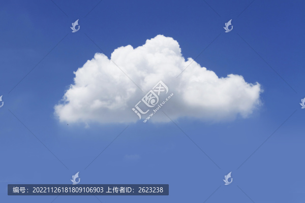 純凈的藍(lán)天白云