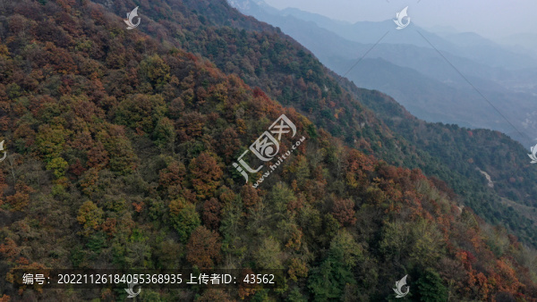 航拍秦嶺山脈藍(lán)關(guān)古道
