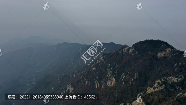 航拍秦嶺山脈藍(lán)關(guān)古道