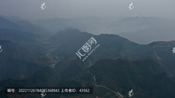 航拍秦嶺山脈藍(lán)關(guān)古道