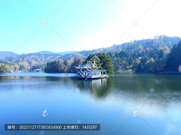 廬山如琴湖