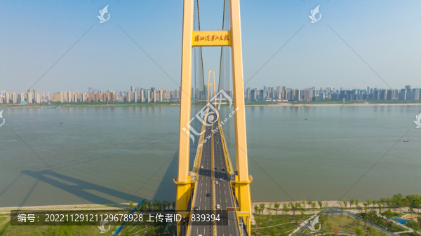 武漢楊泗港長江大橋
