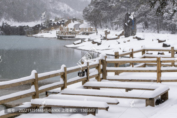 玉龍雪山雪景