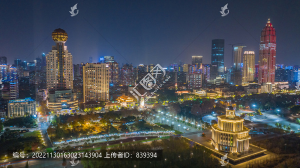 武漢江灘夜景